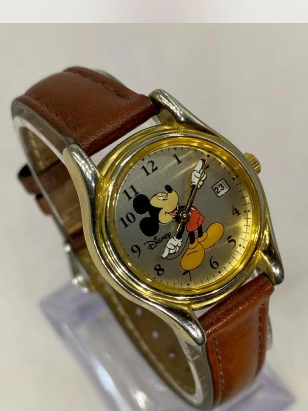*** Disney  ^^^ Ladies Mickey Mouse Gold-Tone Watch / Tan  Leather Strap ***